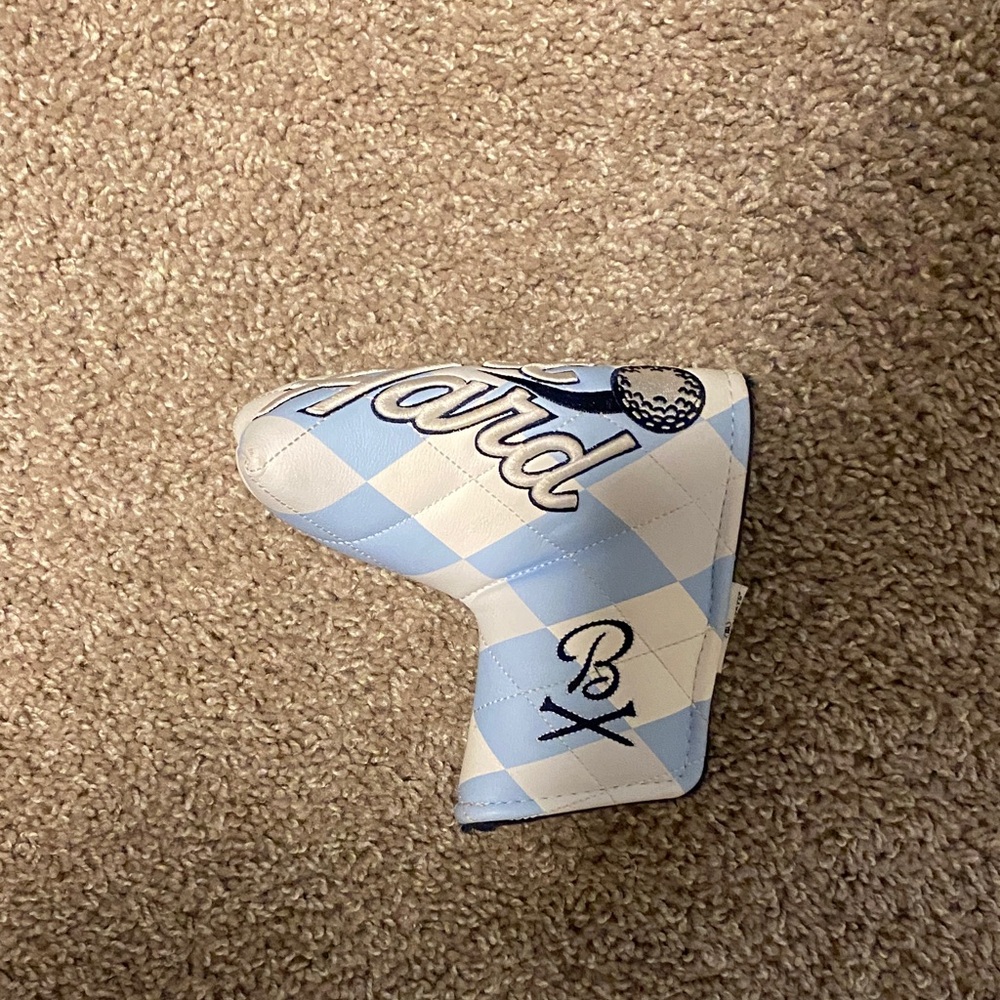 Barstool Blue & White Putter Headcover